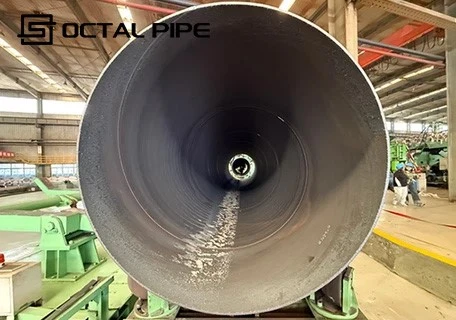 SSAW welded steel pipe beveled ends with protective caps detail SSAW welded steel pipe beveled ends with protective caps detail